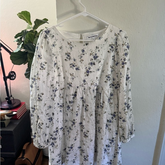 Reformation linen white floral long-sleeved mini dress - Picture 2 of 4